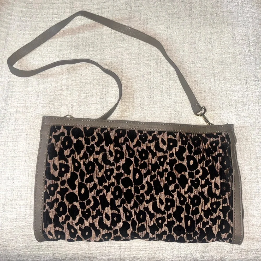 French Connection Leopard Print Bag Clutch Purse Glam Animal Pleated Hand Bag